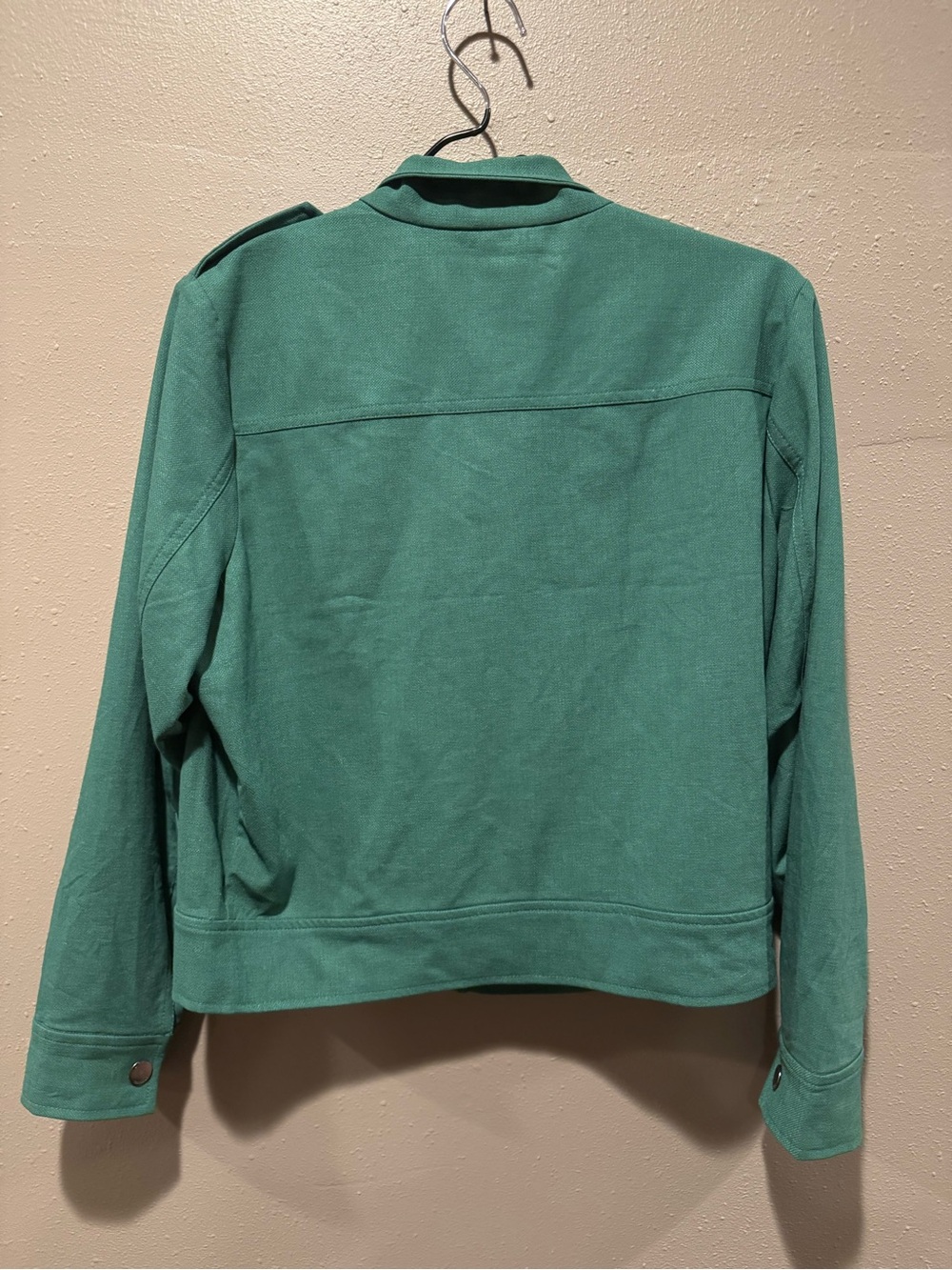 Liverpool Crop Stretch Sateen Utility Jacket In Serpentine - Picture 3 of 3